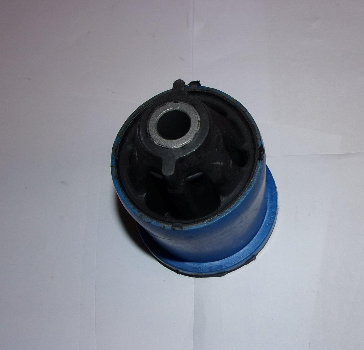 SILENTBLOCK D'ESSIEU ARRIERE DACIA DUSTER,LO 6001549989.