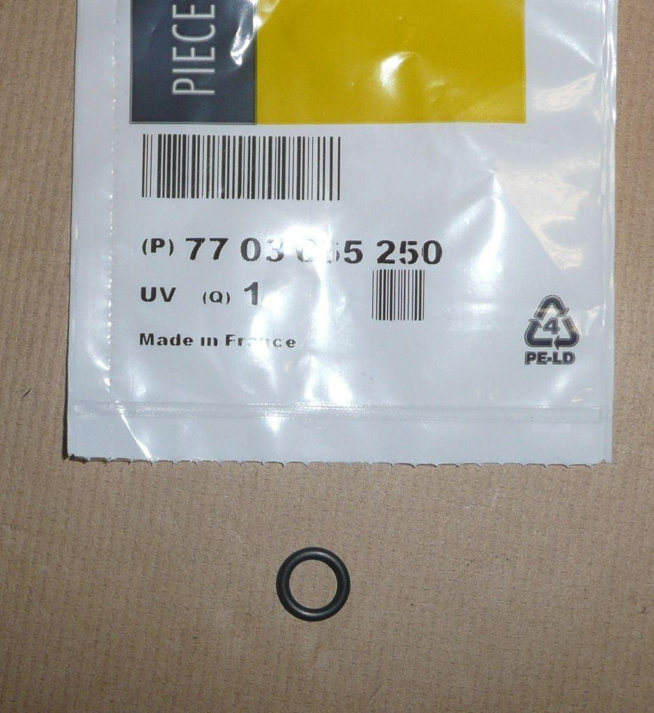 JOINT DE BOITE DE VITESSE.RENAULT MASTER II 7703065250.