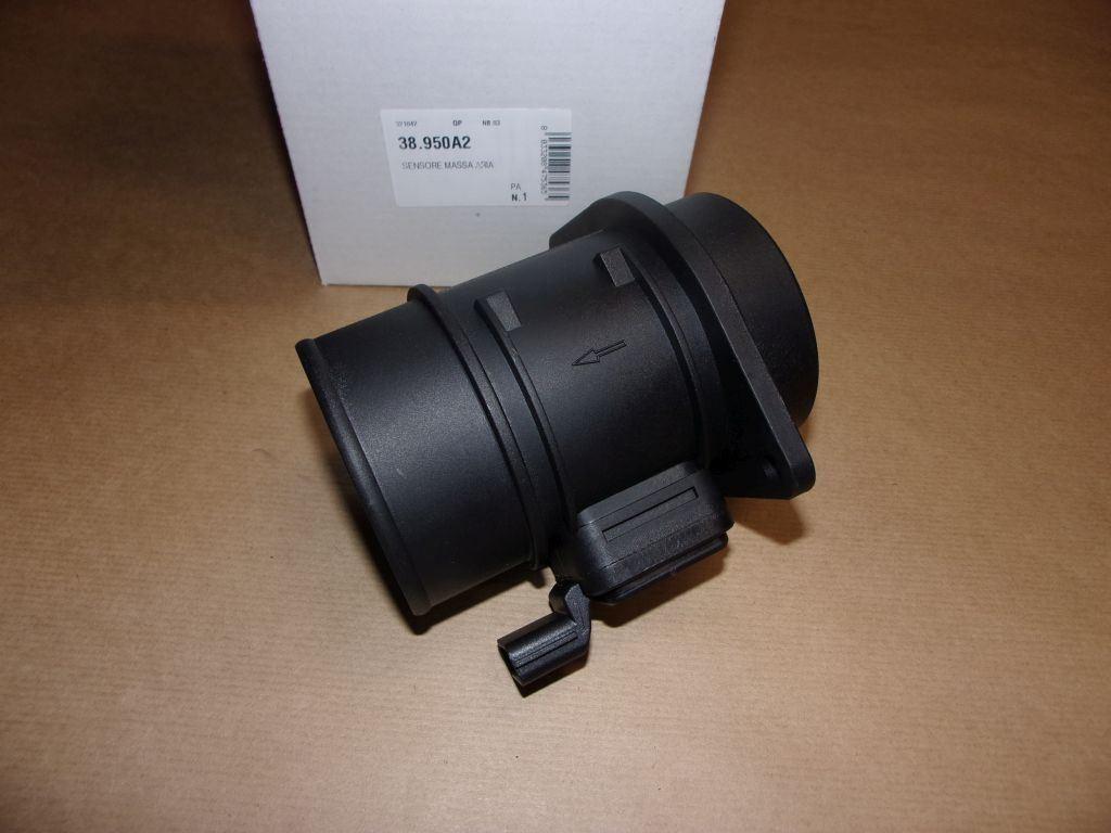DEBITMETRE.RENAULT KANGOO II 1.5DCI 8200651315.
