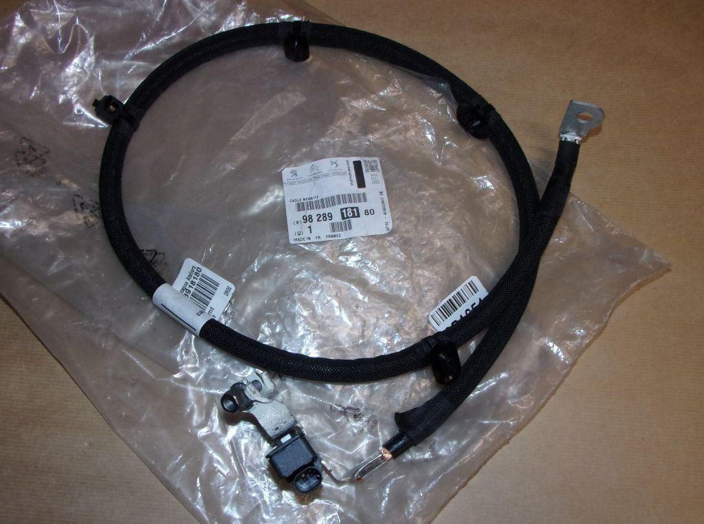 FAISCEAU DE CABLE CITROEN JUMPY IV 9828918180.