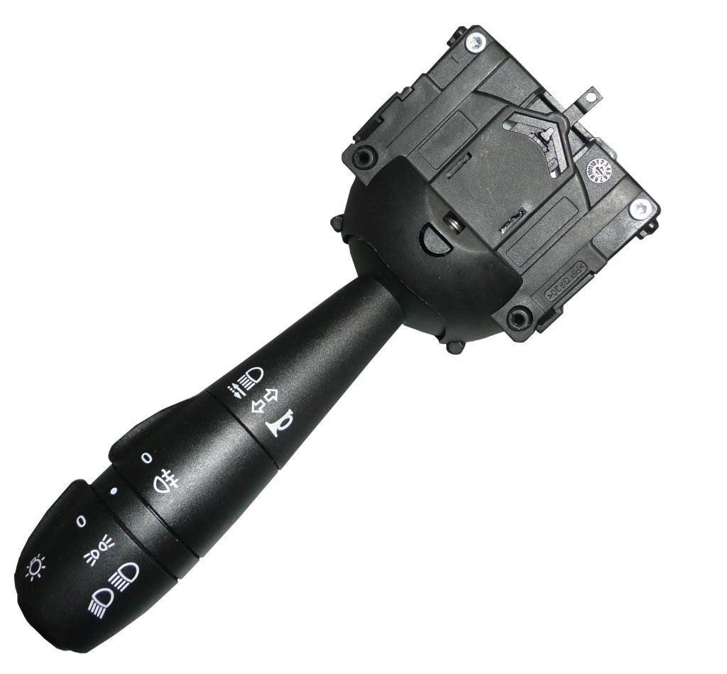 COMODO DES PHARES DACIA LOGAN II,SANDERO II 8201167982.