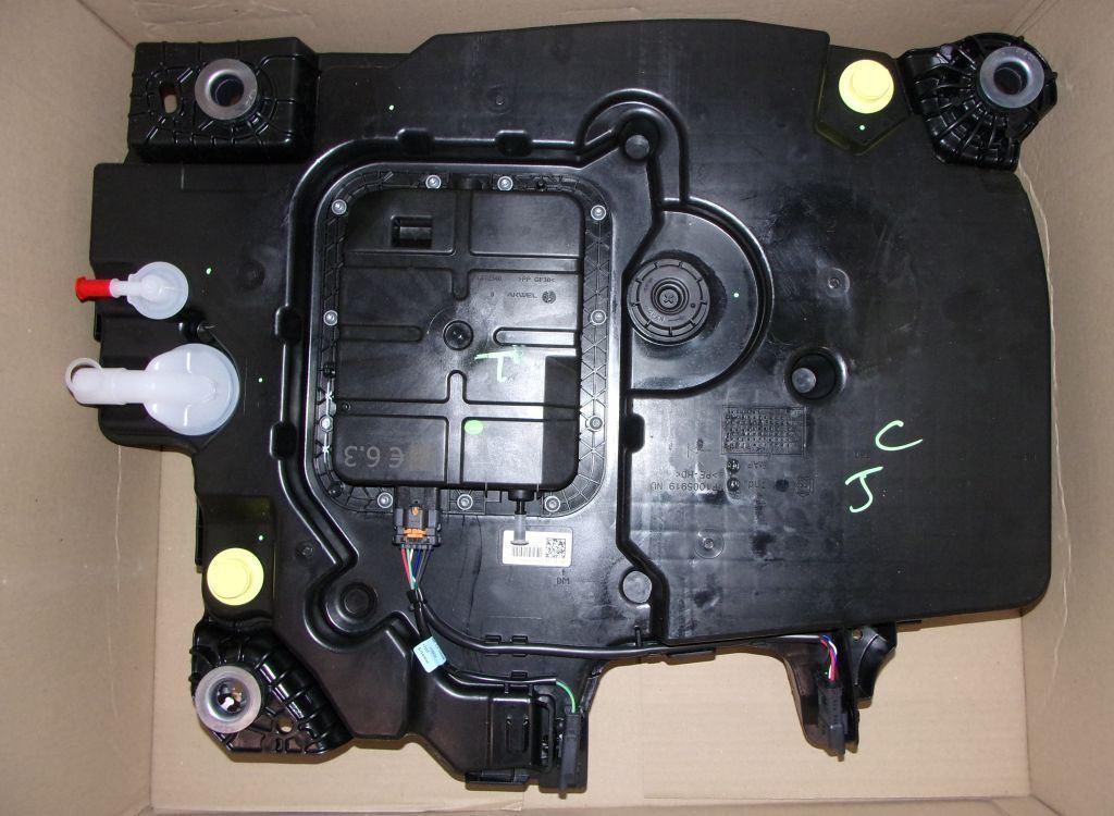 RÉSERVOIR ADBLUE PEUGEOT 508 II 9827963280.