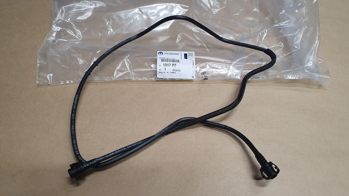 TUYAU DE REFROIDISSEMENT PEUGEOT 407 2.0HDI 1317.P2 1317P2.