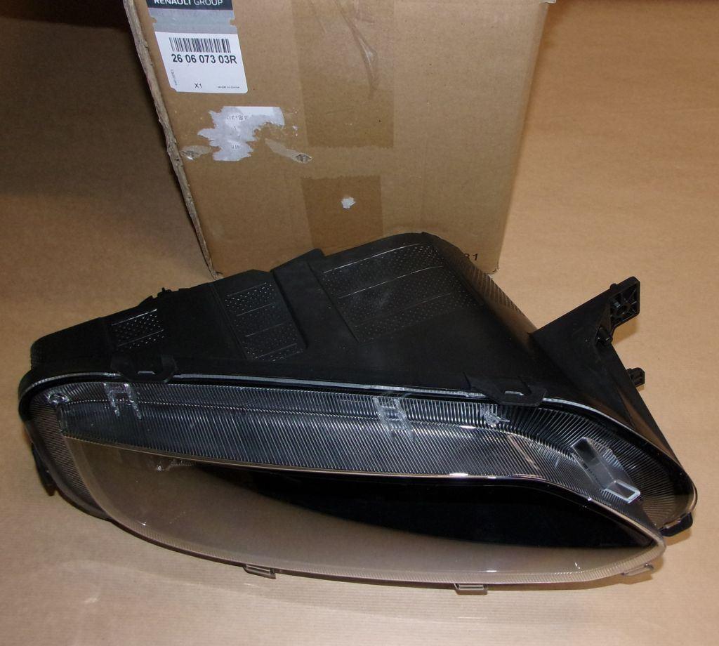 PHARES DACIA SPRING GAUCHE 260607303R.