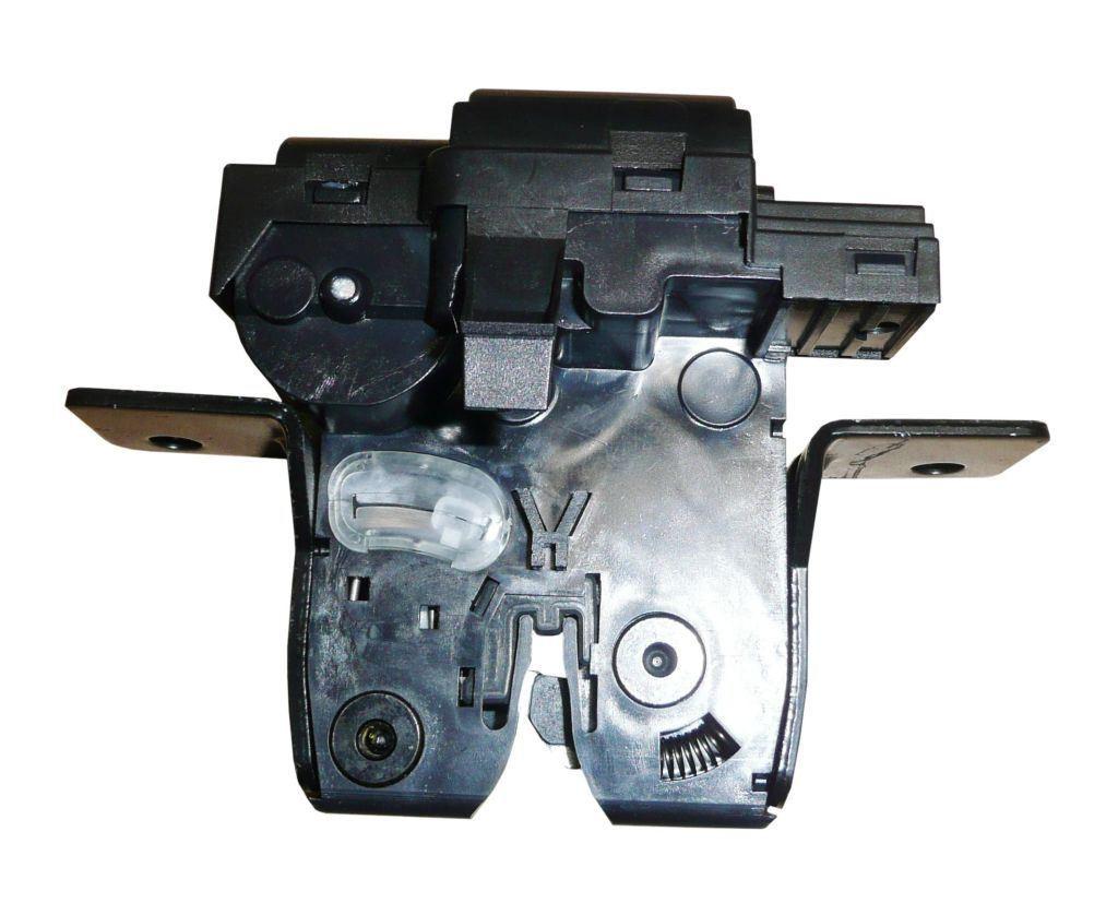 SERRURE DE COFFRE RENAULT MEGANE II,CLIO III 8200076240.