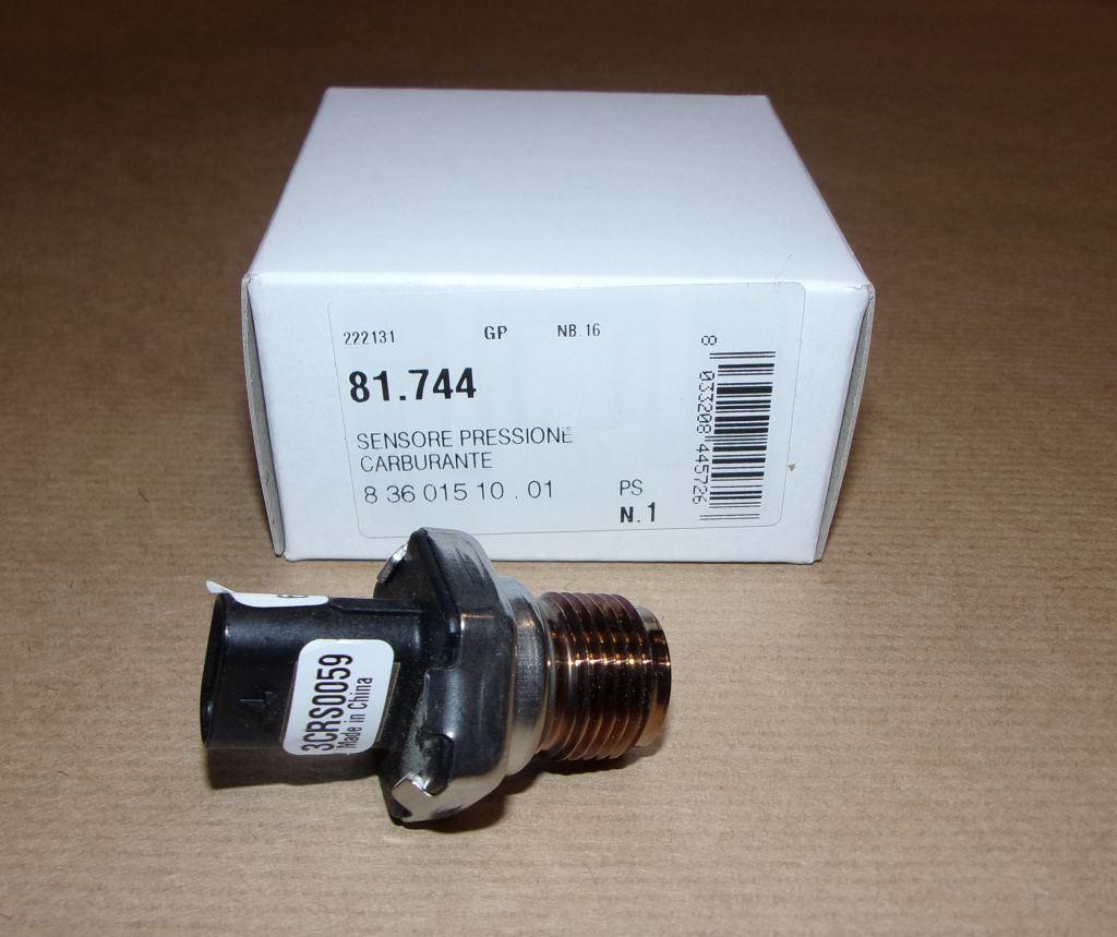 CAPTEUR DE PRESSION CARBURANT PEUGEOT 5008 II 9826744680.