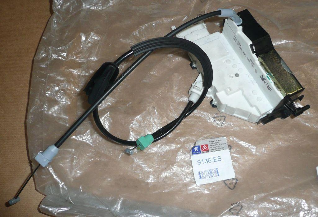 SERRURE DE PORTE CITROEN C4 AVANT DROIT 9136.ES 9136ES.