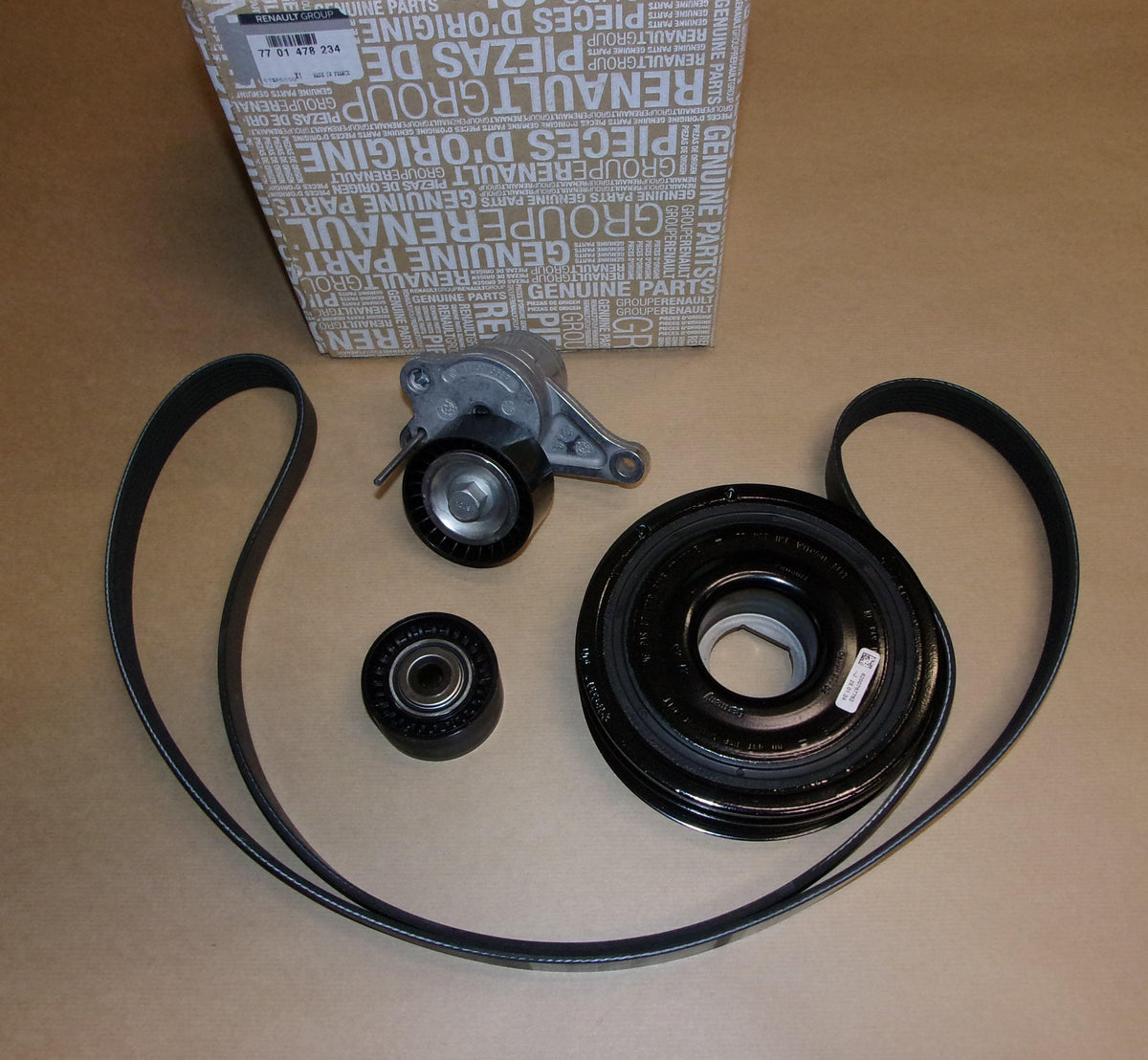 KIT DISTRIBUTION.RENAULT LAGUNA III 2.0DCI 7701478234.