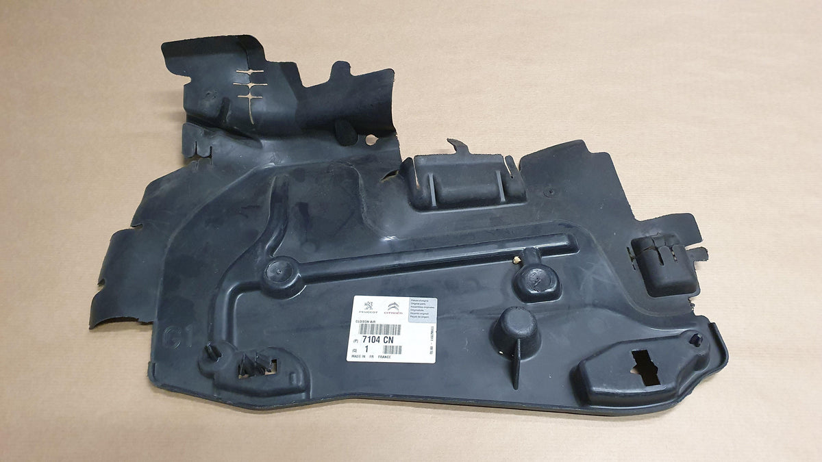 PROTEGE.RADIATEUR PEUGEOT 207 7104.CN 7104CN.