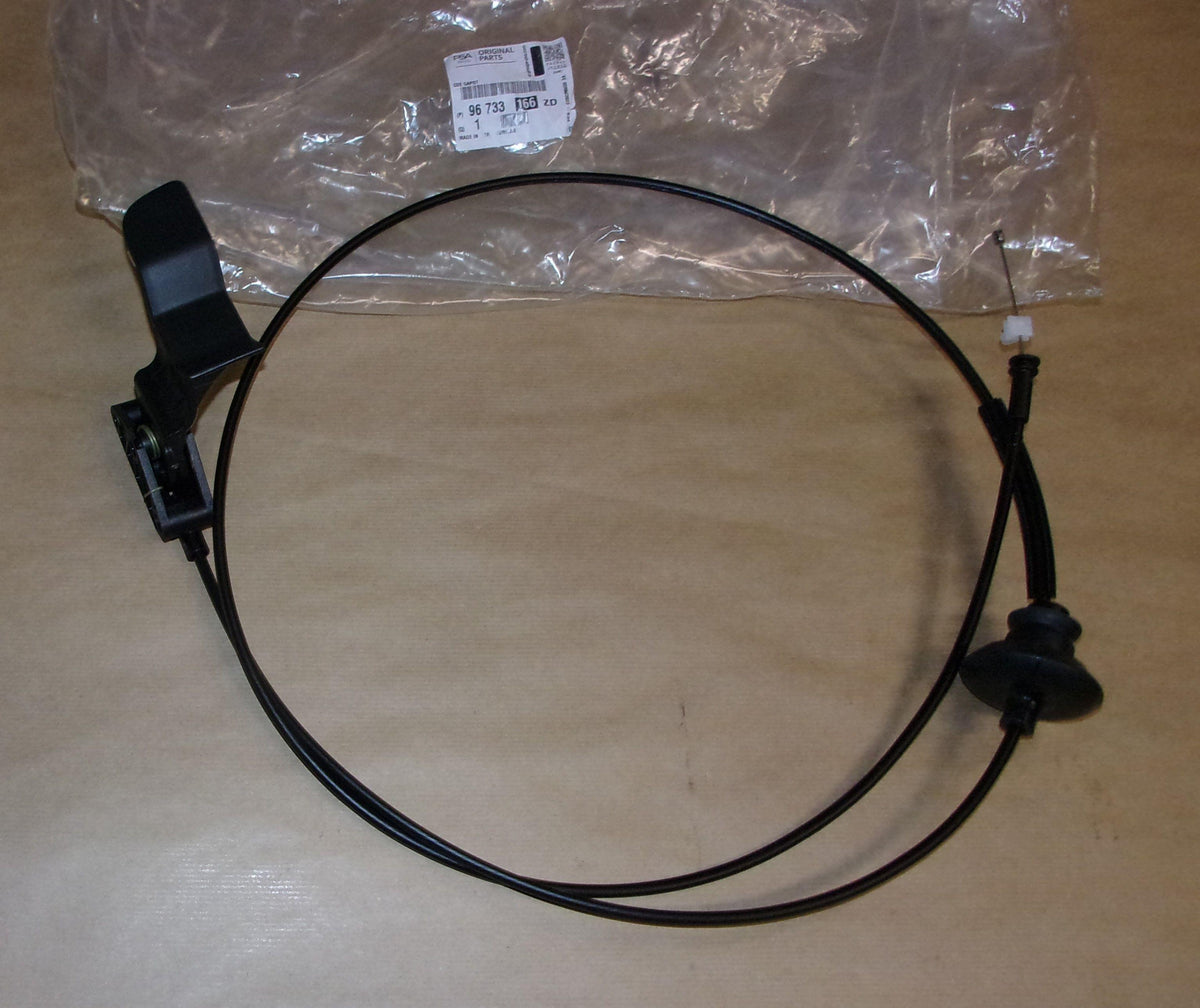 CABLE DE CAPOT PEUGEOT 208,2008 96733166ZD.