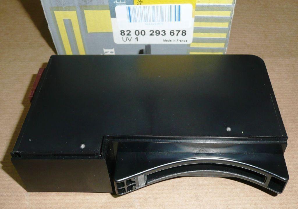 LECTEUR DE BANDE MAGNÉTIQUE.RENAULT VEL SATIS 8200293678.