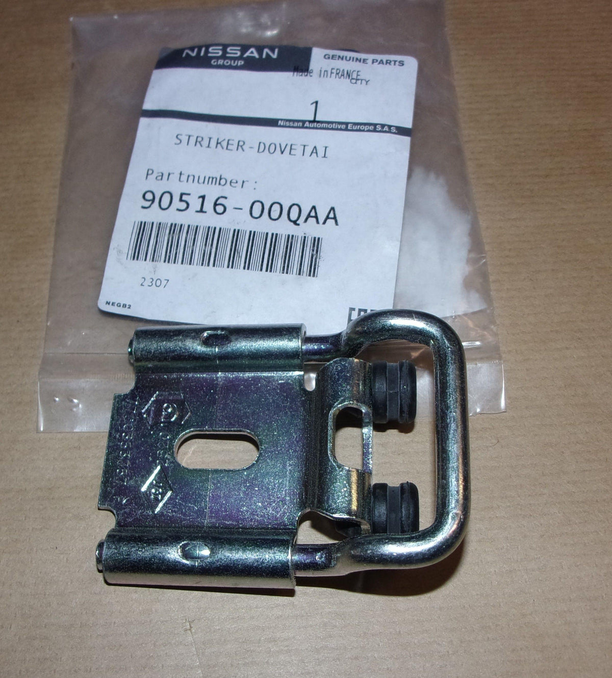VERROU DE PORTE ARRIERE RENAULT MASTER II DROI 9051600QAA.