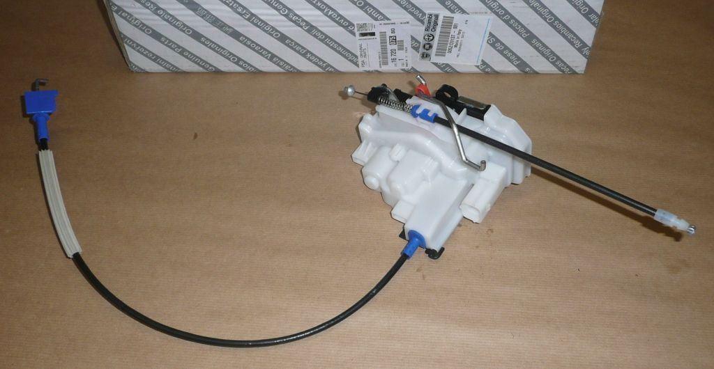 SERRURE DE PORTE CITROEN NEMO PEUGEOT BIPPER DROIT 1672007580.
