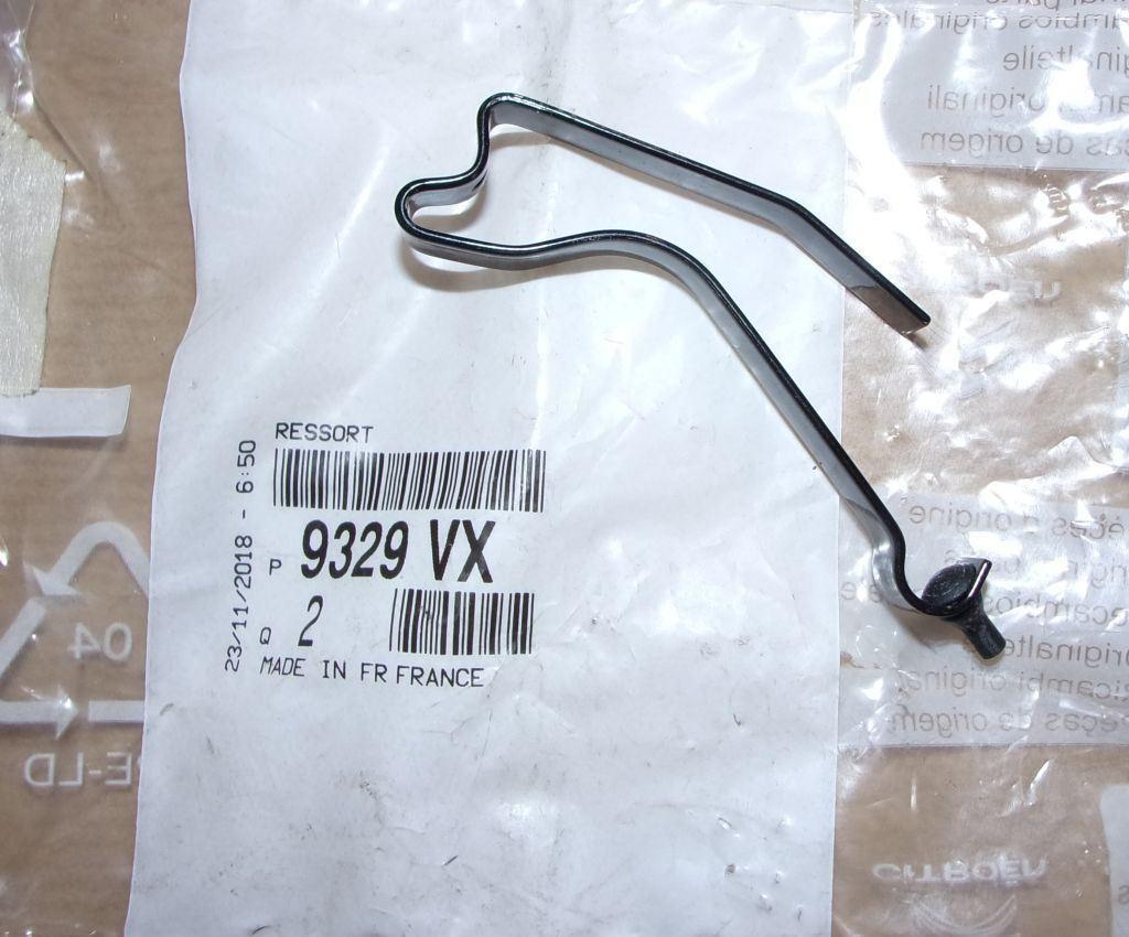 RESSORT DE BOITE A GANT CITROEN C5 II 9329.VX 9329VX.