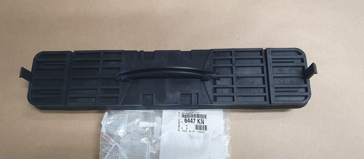 COUVERCLE DE FILTRE D'HABITACLE CITROEN C4 6447.KN 6447KN.