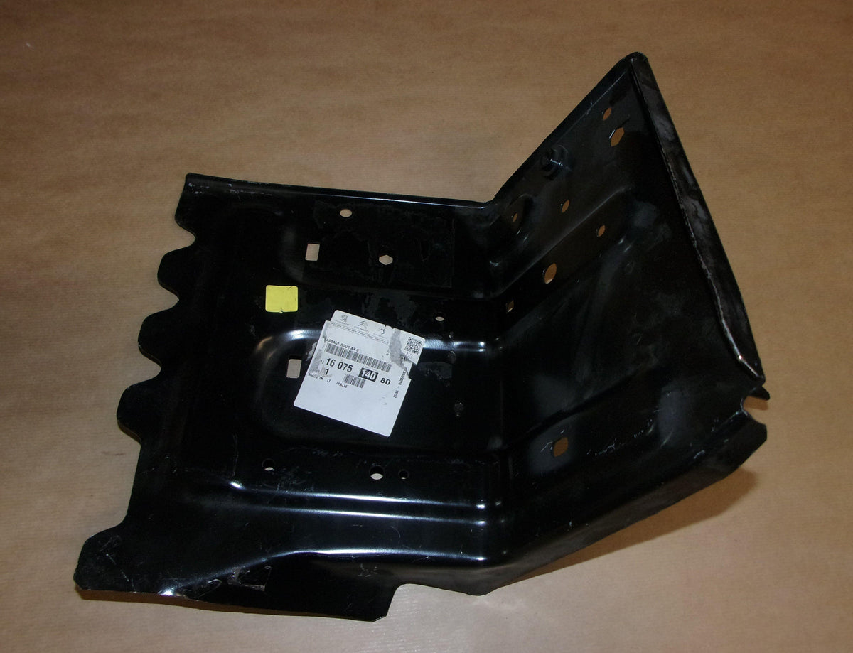 ELEMENT AGRAFE CARROSSERIE CITROEN JUMPER III 1607514080.