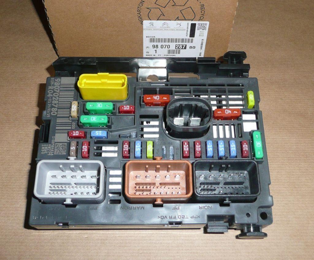 BOÎTE A FUSIBLES CITROEN BERLINGO III 9807028780.