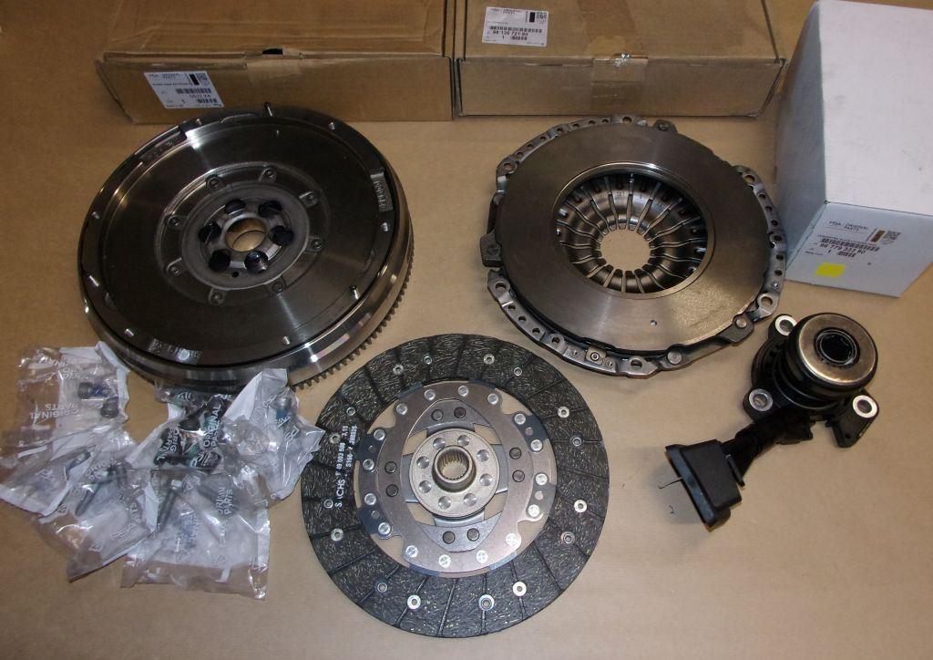 VOLANT MOTEUR BI-MASSE+EMBRAYAGE CITROEN C4,P2 1628940980.