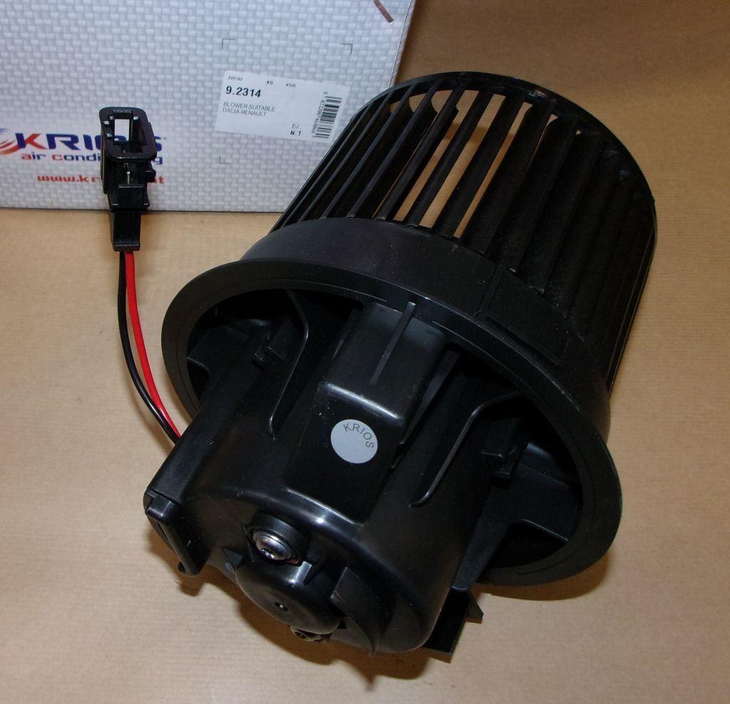 VENTILATEUR DE CHAUFFAGE.RENAULT CLIO IV 272101170R.