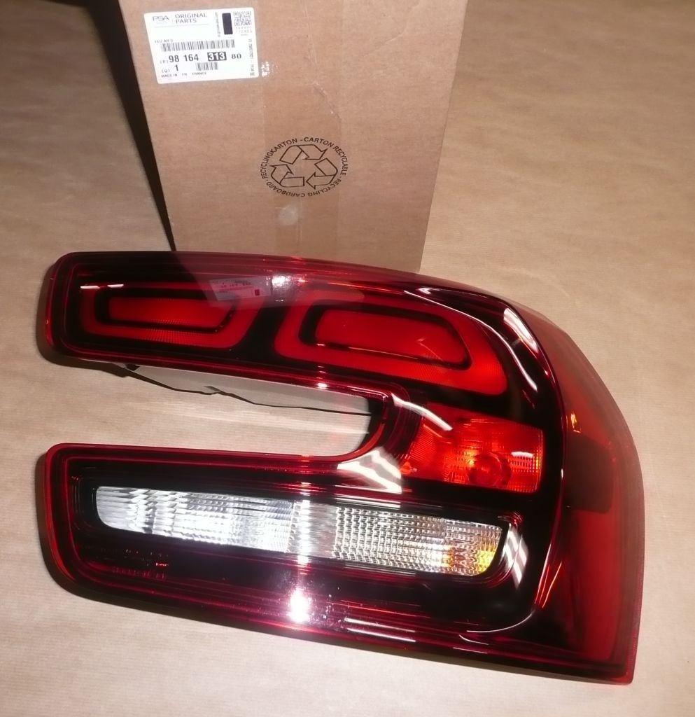 FEU ARRIERE CITROEN C4 PICASSO II DROITE 9816431380.