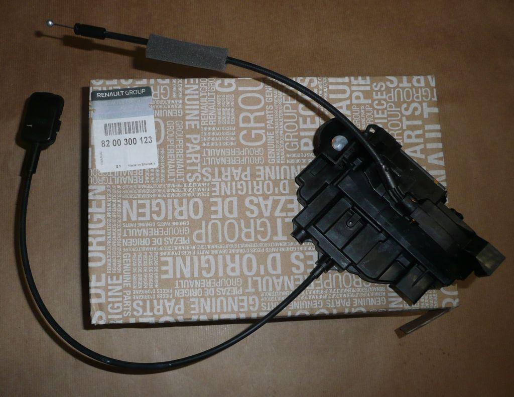 SERRURE DE PORTE RENAULT CLIO III AVANT GAUCHE 8200300123.
