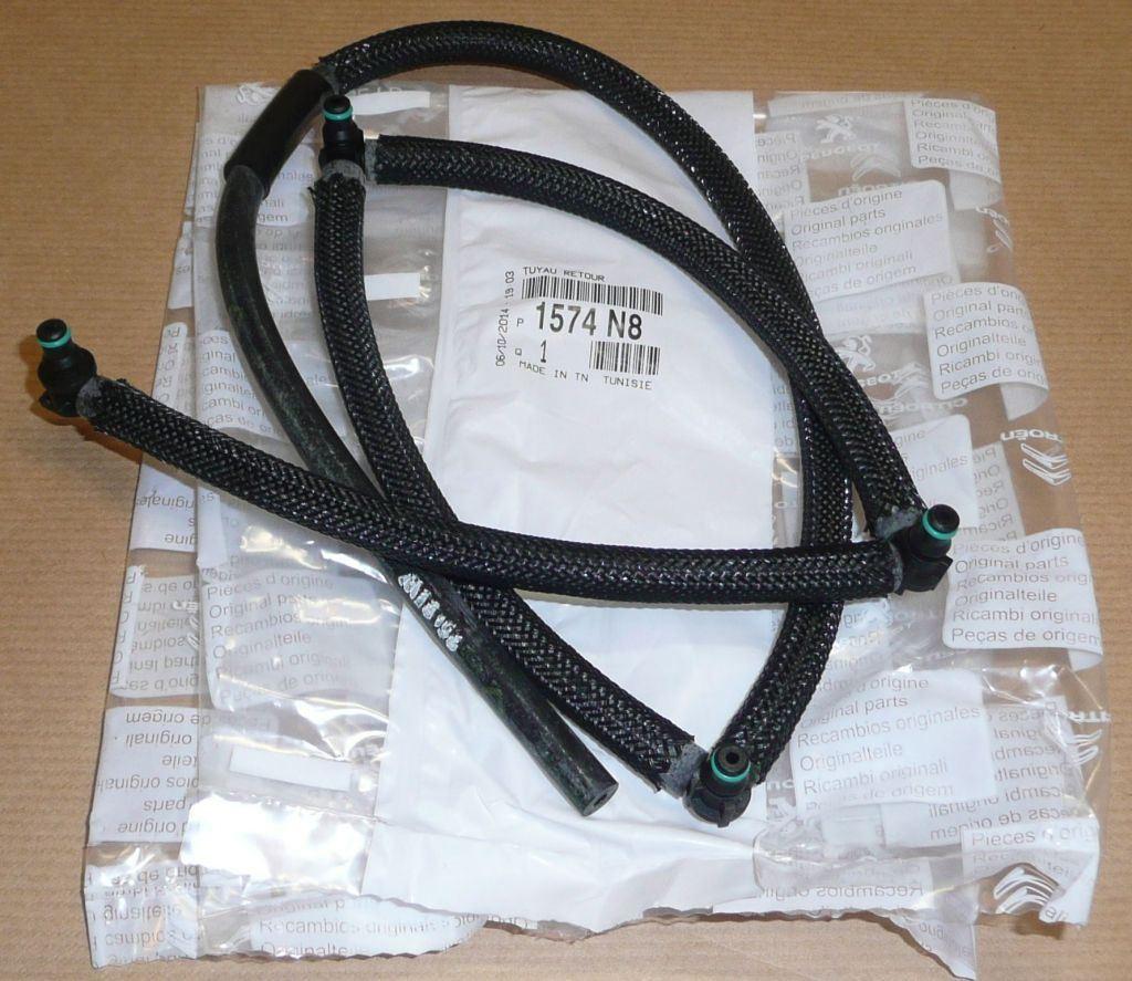 TUYAU DE RETOUR D'INJECTION.CITROEN C2.P206 1. 1574.N8 1574N8.