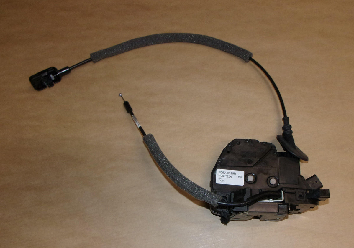 SERRURE DE PORTE RENAULT CAPTUR AVANT DROIT 805003529R.