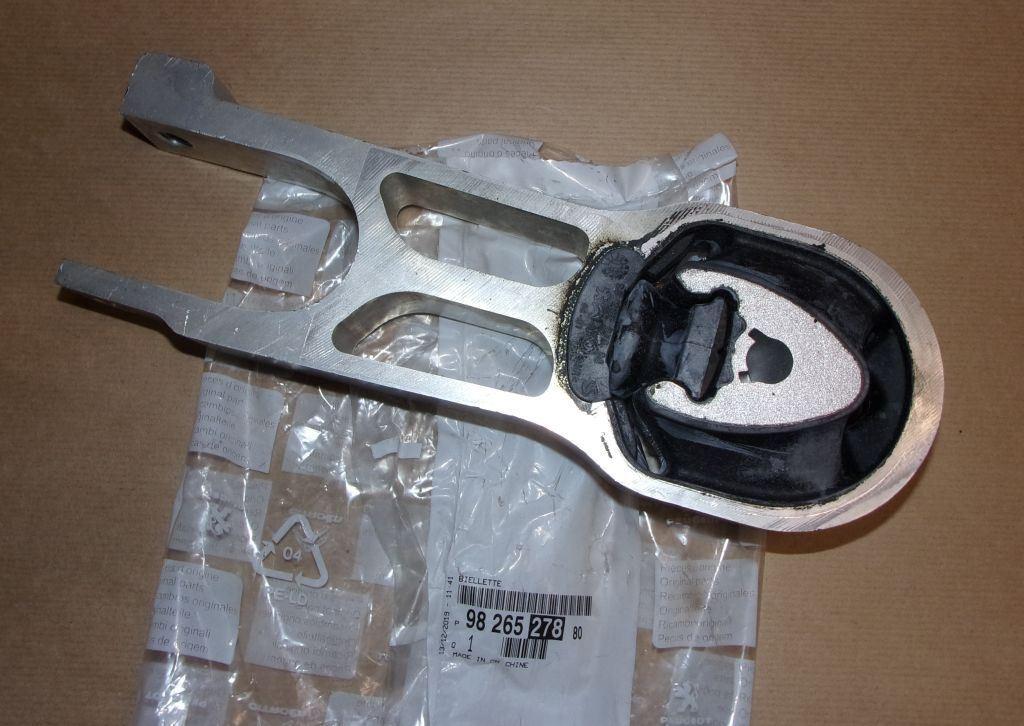 SUPPORT MOTEUR PEUGEOT 208 II,2008 II 9826527880.