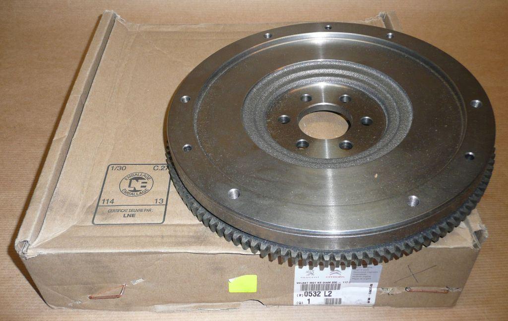 VOLANT MOTEUR BI.MASSE CITROEN 1,C2,NEMO,PEUGEOT 207 0532.L2 0532L2.