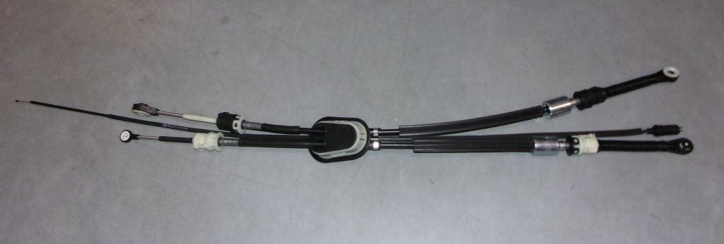 CABLE DE CHANGEMENT DE VITESSE.RENAULT MEGANE 349356521R.
