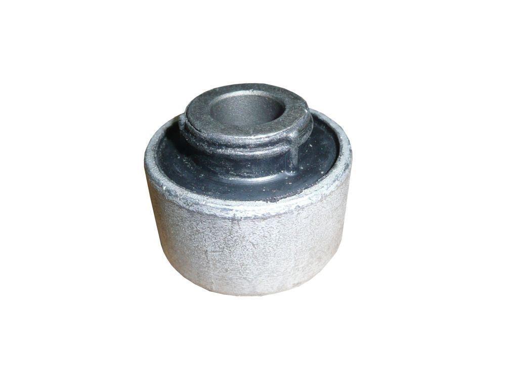 SILENTBLOCK DE TRIANGLE RENAULT MEGANE III, FL 545600005R.