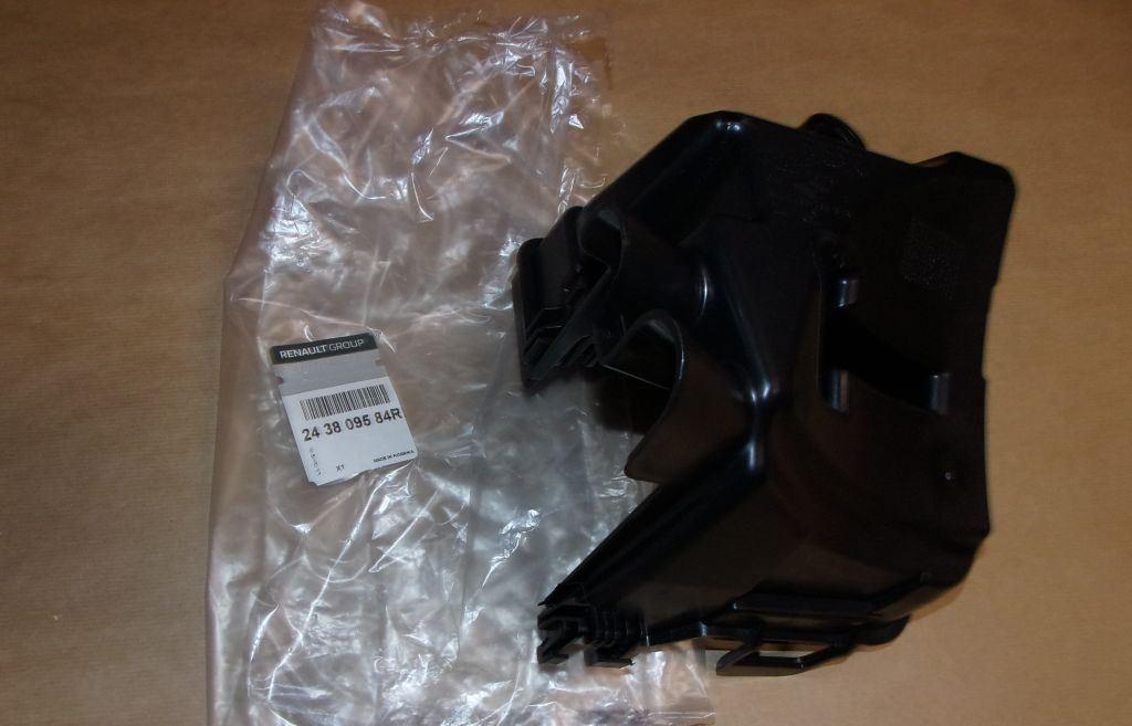 ARMATURE DE BOITE A FUSIBLES RENAULT CLIO IV 243809584R.