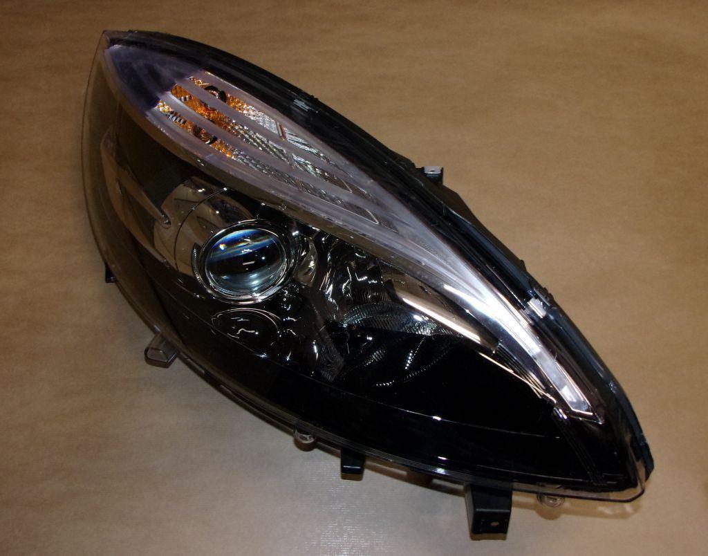 PHARES RENAULT SCENIC III 12-16 DROIT 260108453R.
