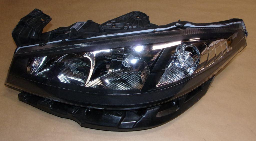 PHARES RENAULT LAGUNA II GAUCHE LIFT 05-08 7701061669.