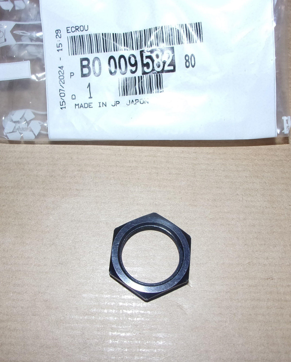 ECROU BALAIS D'ESSUIE GLACE CITROEN C1 II ARRI B000958280.