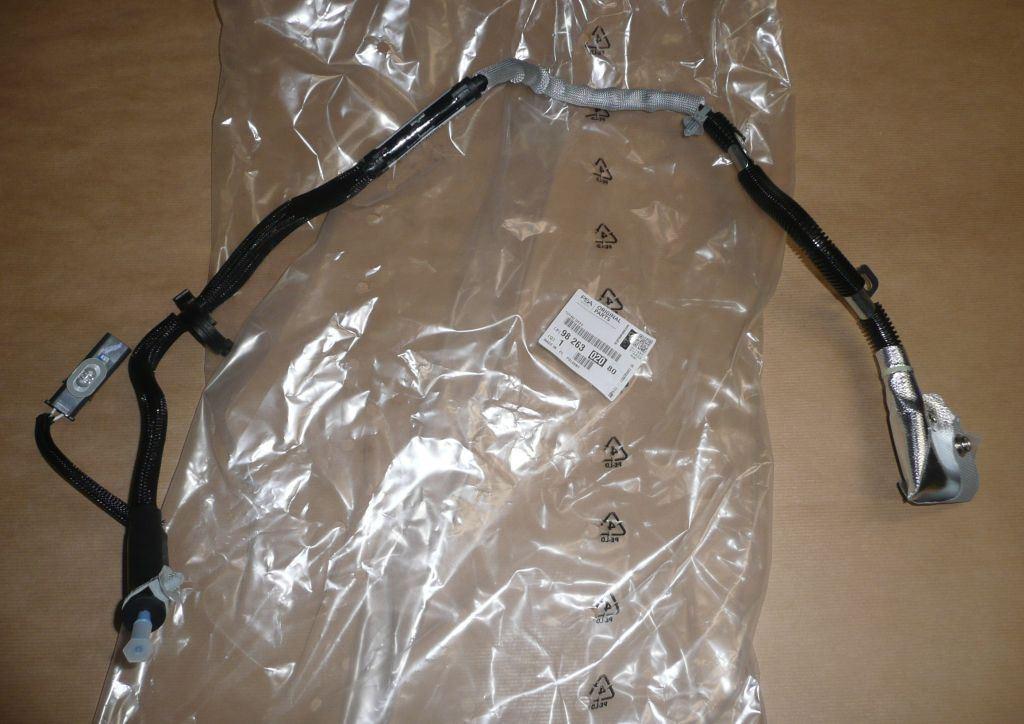 Original Durite de réservoir AdBlue pour Citroën C3 et Peugeot 208 , 9826302080.