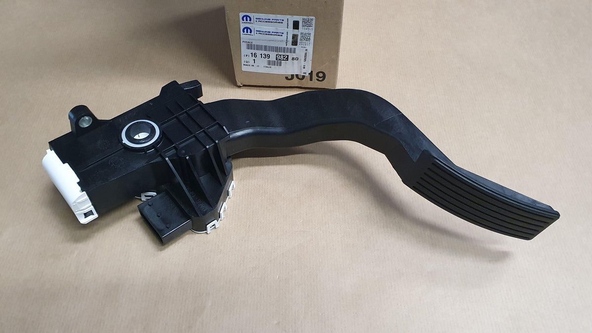 PEDALE D'ACCELERATEUR CITROEN JUMPER III 1613998280.