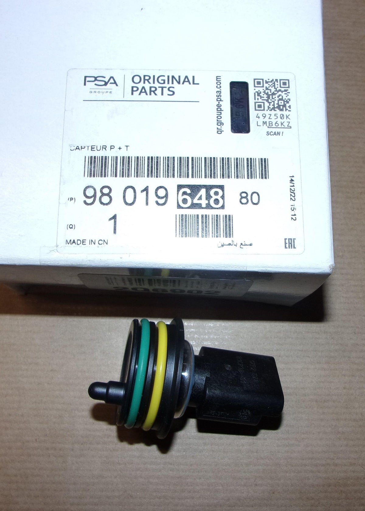 CAPTEUR DE TEMPERATURE D'HUILE PEUGEOT 508,500 9801964880.