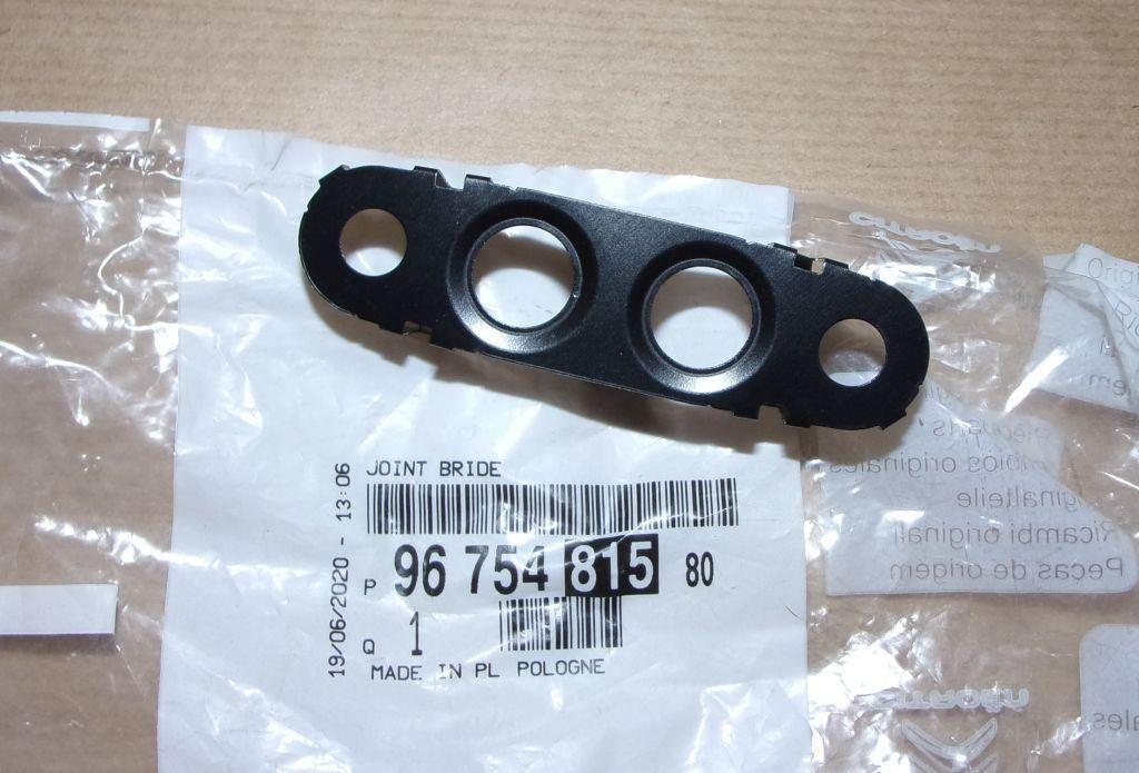 JOINT DE TURBOCOMPRESSEUR CITROEN JUMPY III 9675481580.