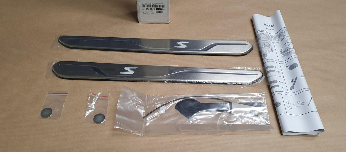 ENJOLIVEUR DE SEUIL DE PORTES PEUGEOT 208 1607569280.