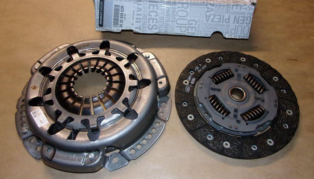 KIT EMBRAYAGES.RENAULT TWINGO III 302052962R.