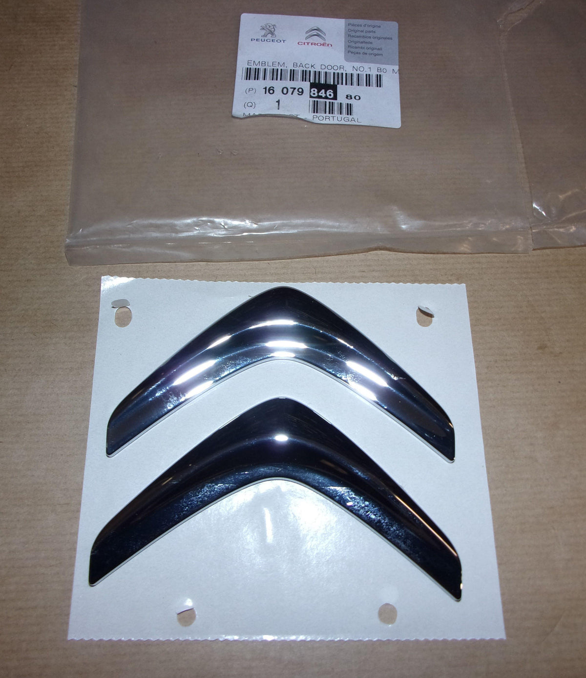 L'EMBLEME CITROEN C1 1607984680.