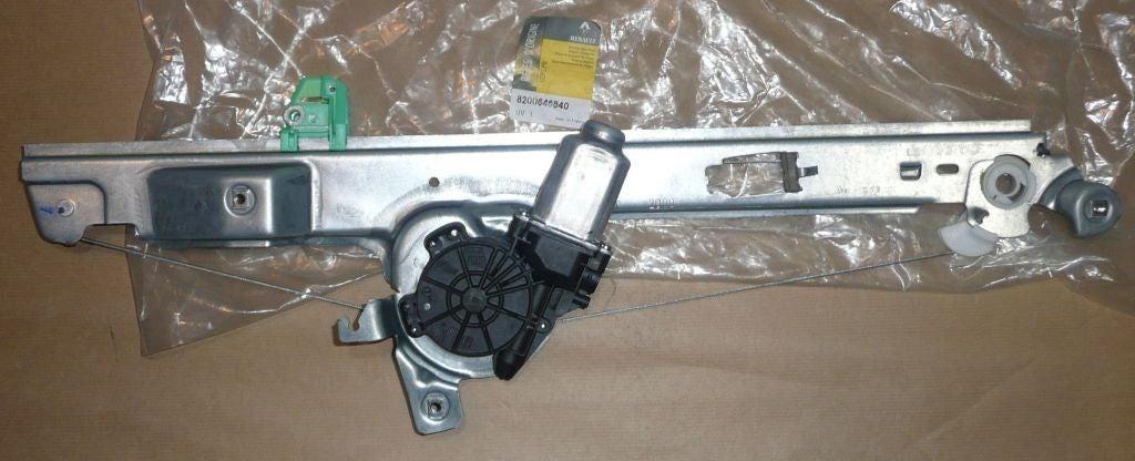 LEVE-VITRE ÉLECTRIQUE.RENAULT SCENIC II DROIT 8200646840.