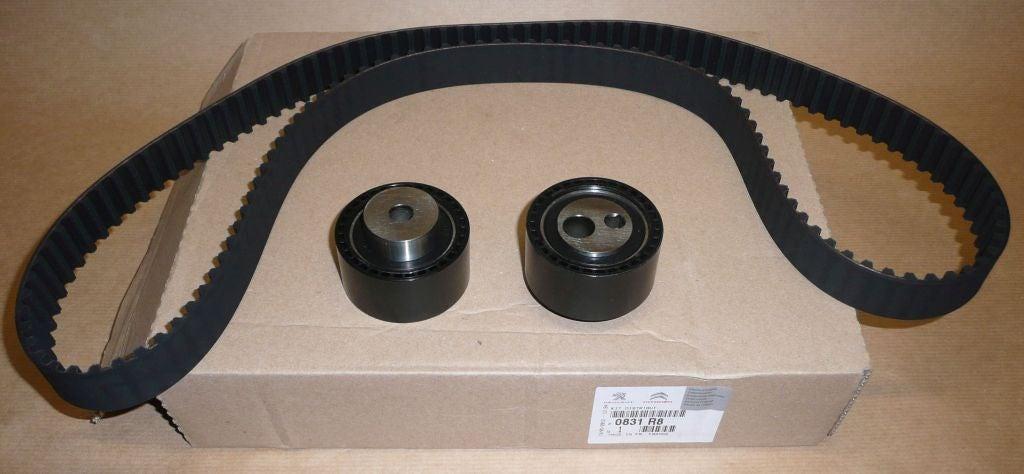 KIT DISTRIBUTION.CITROEN C5,JUMPER,PEUGEOT 206,406 2 0831.R8 0831R8.