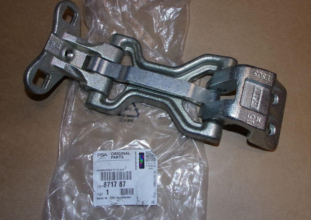 CHARNIERE DE PORTE CITROEN JUMPER III,PEUGEOT BOXER 8717.87 871787.