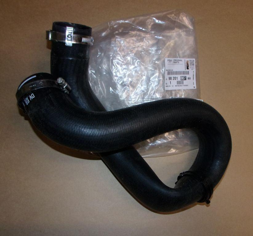 TUYAU D'INTERCOOLER CITROEN C3,C4 1.6HDI 9820100780.