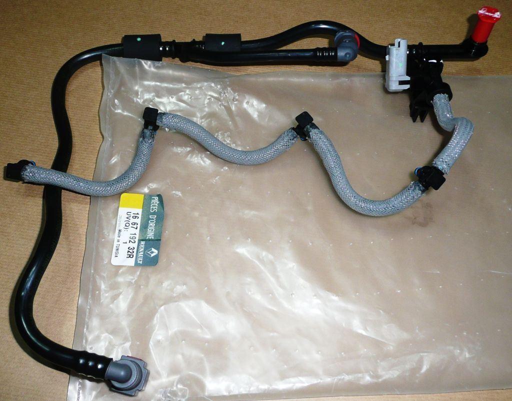 TUYAU DE RETOUR D'INJECTION.RENAULT FLUENCE 1. 166719273R.