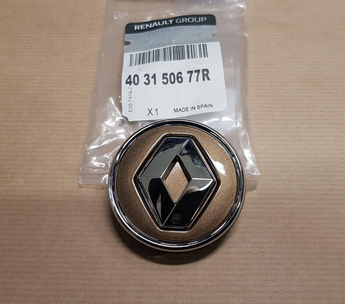 ENJOLIVEUR POUR JANTES ALU RENAULT MEGANE IV 403150677R.
