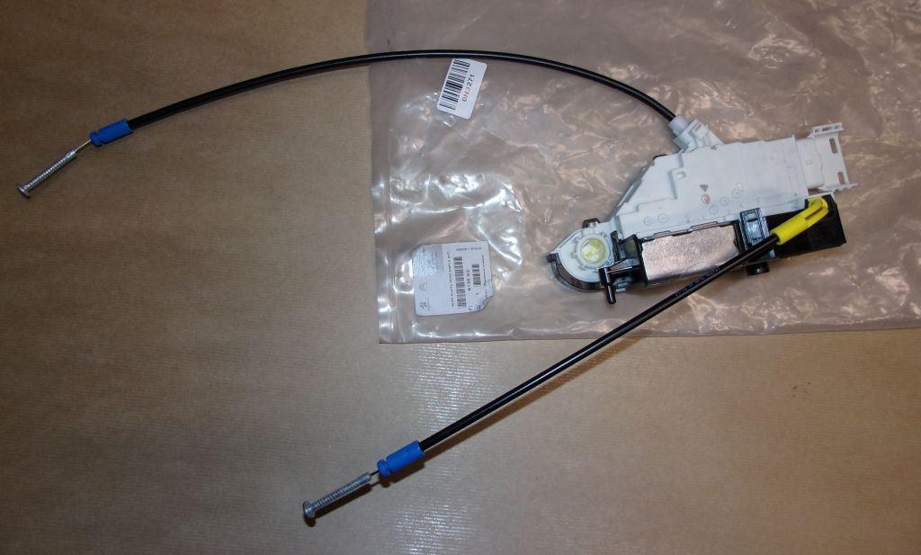 SERRURE DE COFFRE CITROEN JUMPY III DROIT 9138.S2 9138S2.