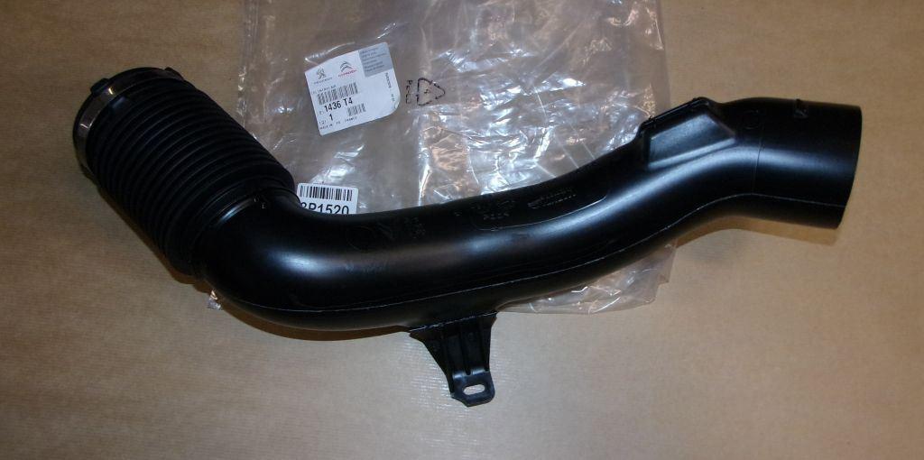 TUYAU DE FILTRE A AIR. CITROEN C4 II 1.6THP 1436.T4 1436T4.